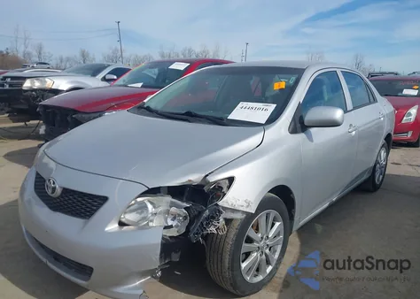 2010 Toyota Corolla Le z USA, uszkodzony, nr VIN 2T1BU4EE0AC288022